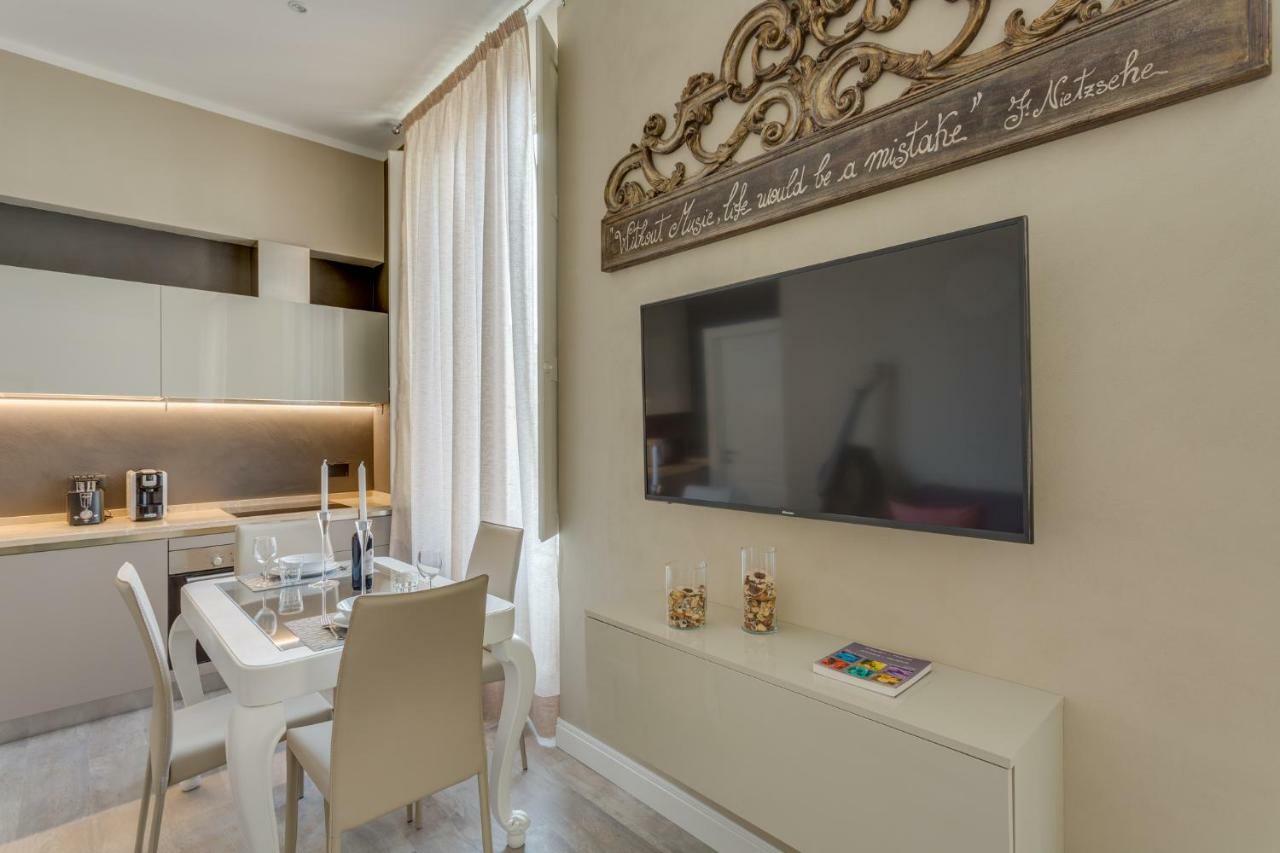 Cherubini Palace Thematic Appartement *